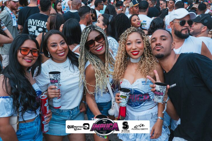 Bloco da Impuca completa 15 anos e arrasta multidão pelas ruas de Camacã 1470