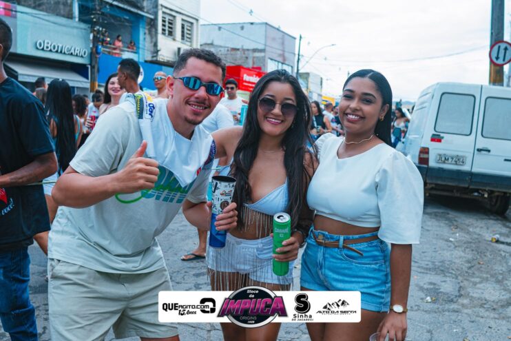 Bloco da Impuca completa 15 anos e arrasta multidão pelas ruas de Camacã 1473