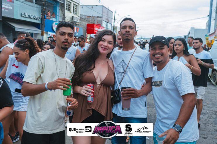 Bloco da Impuca completa 15 anos e arrasta multidão pelas ruas de Camacã 1477