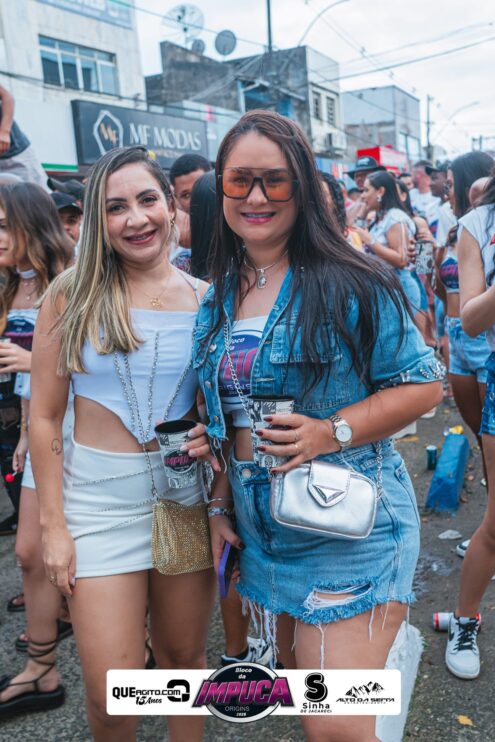 Bloco da Impuca completa 15 anos e arrasta multidão pelas ruas de Camacã 1491