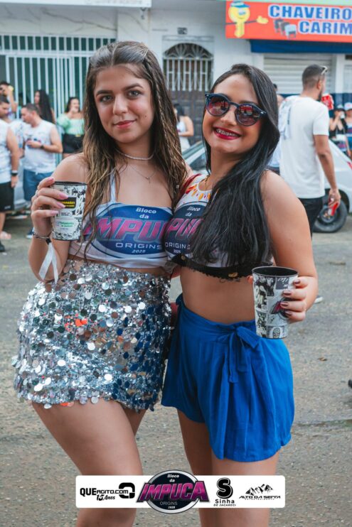 Bloco da Impuca completa 15 anos e arrasta multidão pelas ruas de Camacã 1499