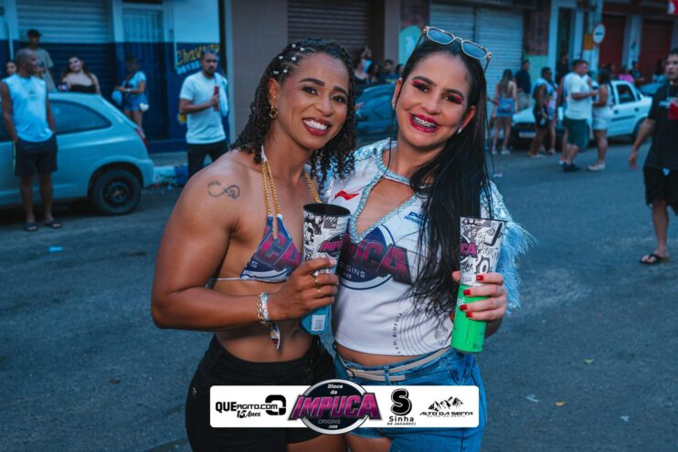 Bloco da Impuca completa 15 anos e arrasta multidão pelas ruas de Camacã 1500