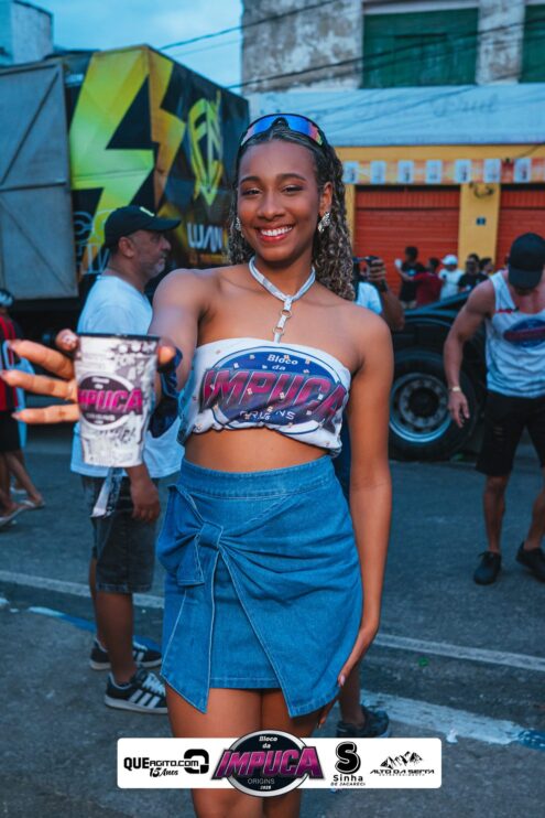 Bloco da Impuca completa 15 anos e arrasta multidão pelas ruas de Camacã 1511