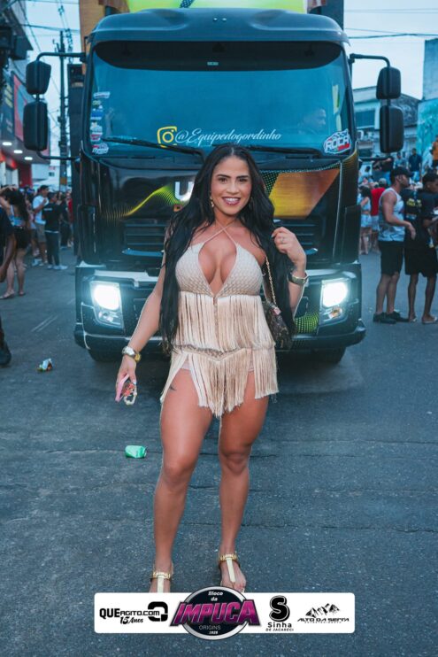 Bloco da Impuca completa 15 anos e arrasta multidão pelas ruas de Camacã 1515