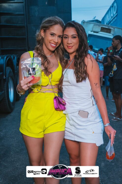 Bloco da Impuca completa 15 anos e arrasta multidão pelas ruas de Camacã 1533