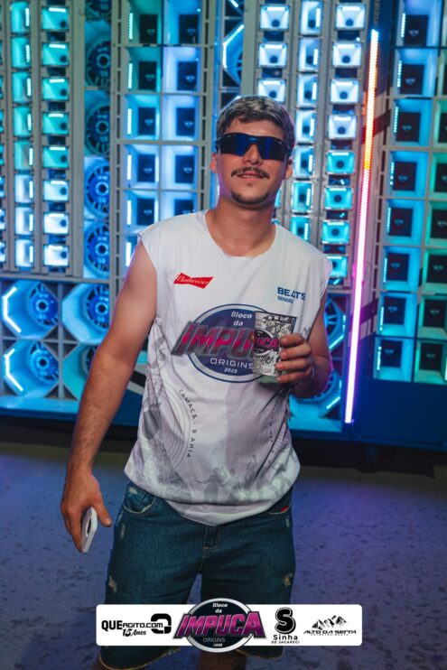 Bloco da Impuca completa 15 anos e arrasta multidão pelas ruas de Camacã 1553