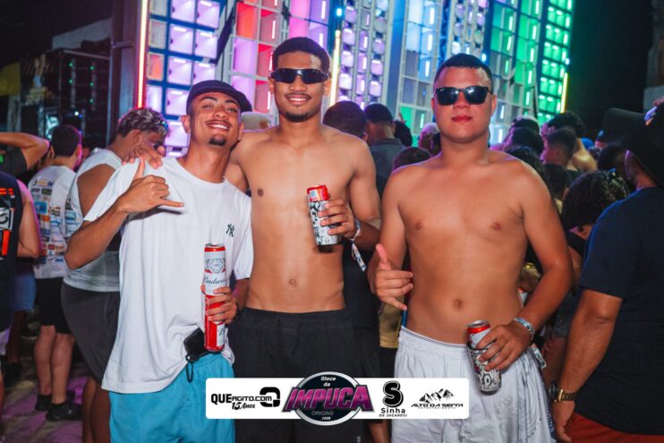 Bloco da Impuca completa 15 anos e arrasta multidão pelas ruas de Camacã 1555