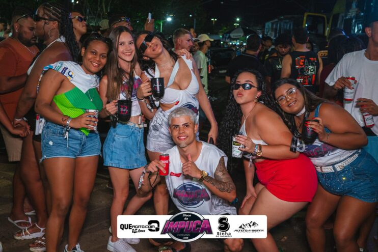 Bloco da Impuca completa 15 anos e arrasta multidão pelas ruas de Camacã 1558