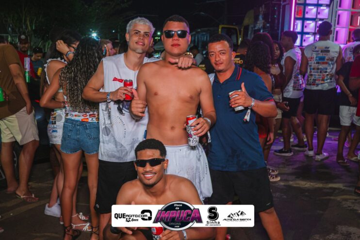 Bloco da Impuca completa 15 anos e arrasta multidão pelas ruas de Camacã 1560