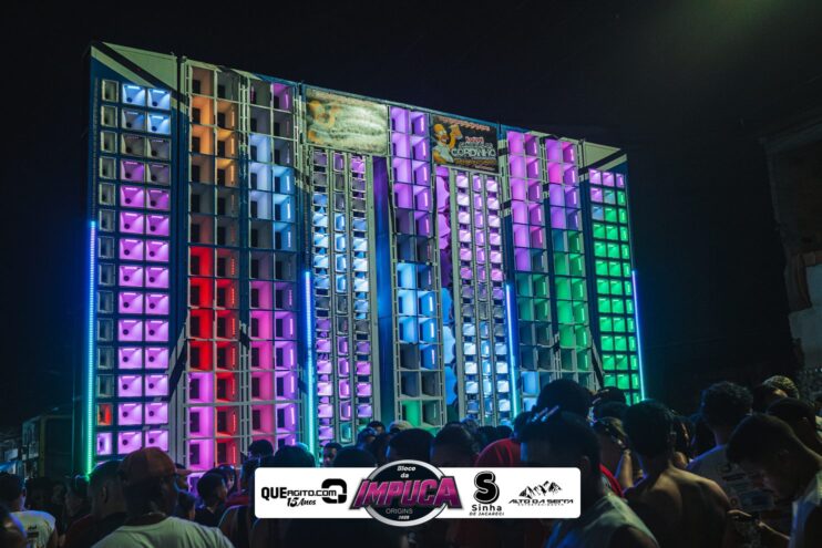 Bloco da Impuca completa 15 anos e arrasta multidão pelas ruas de Camacã 1564