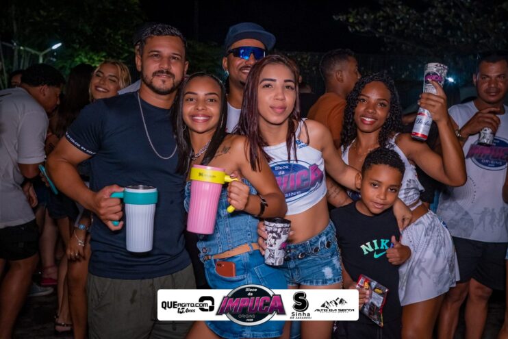 Bloco da Impuca completa 15 anos e arrasta multidão pelas ruas de Camacã 1586