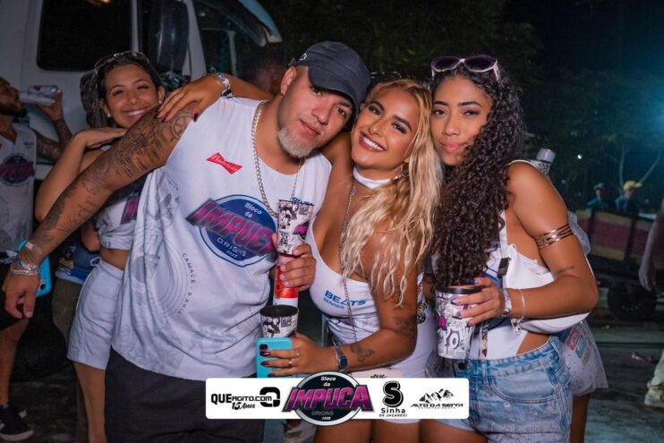 Bloco da Impuca completa 15 anos e arrasta multidão pelas ruas de Camacã 1588