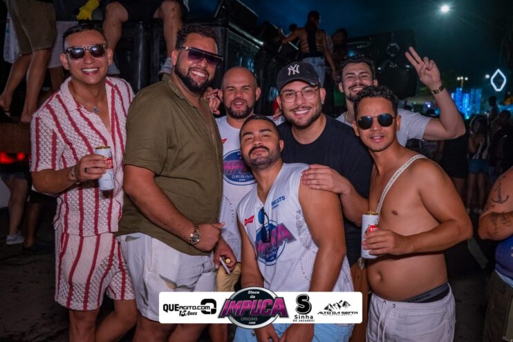 Bloco da Impuca completa 15 anos e arrasta multidão pelas ruas de Camacã 1604