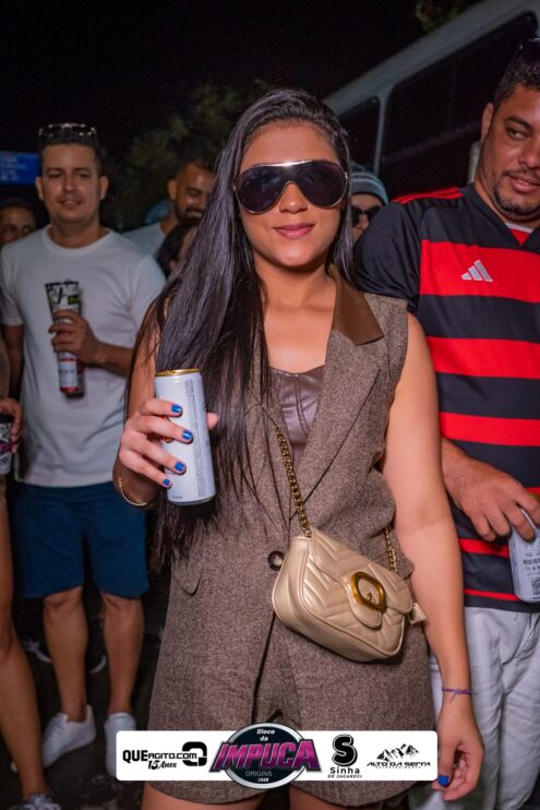 Bloco da Impuca completa 15 anos e arrasta multidão pelas ruas de Camacã 1635