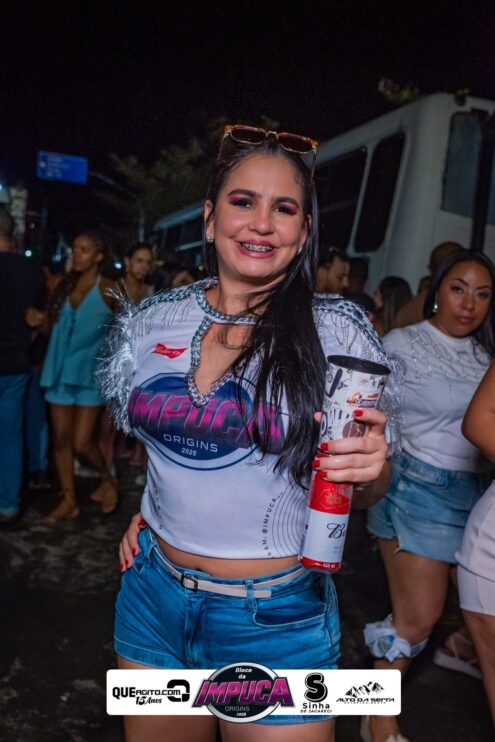 Bloco da Impuca completa 15 anos e arrasta multidão pelas ruas de Camacã 1641