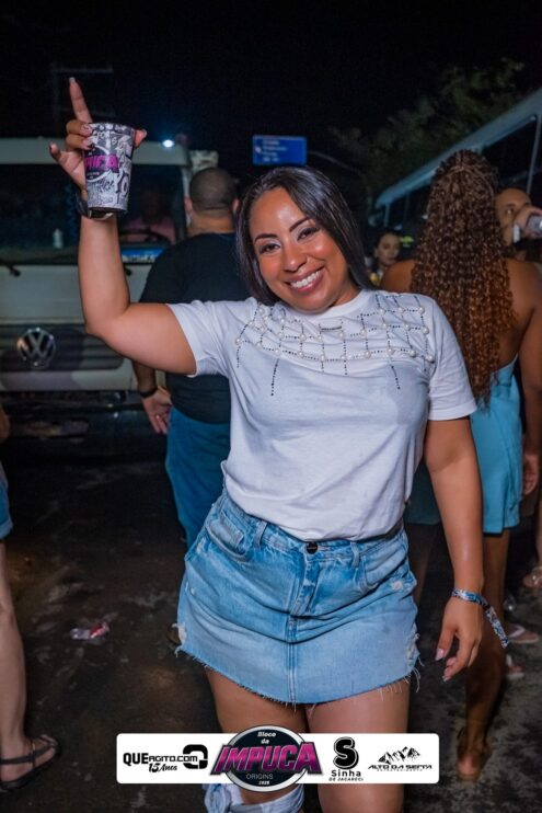 Bloco da Impuca completa 15 anos e arrasta multidão pelas ruas de Camacã 1645