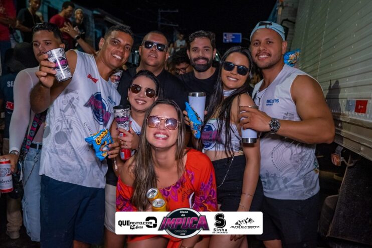 Bloco da Impuca completa 15 anos e arrasta multidão pelas ruas de Camacã 1995