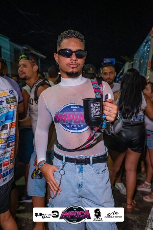 Bloco da Impuca completa 15 anos e arrasta multidão pelas ruas de Camacã 1999