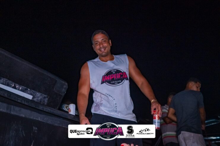 Bloco da Impuca completa 15 anos e arrasta multidão pelas ruas de Camacã 2008