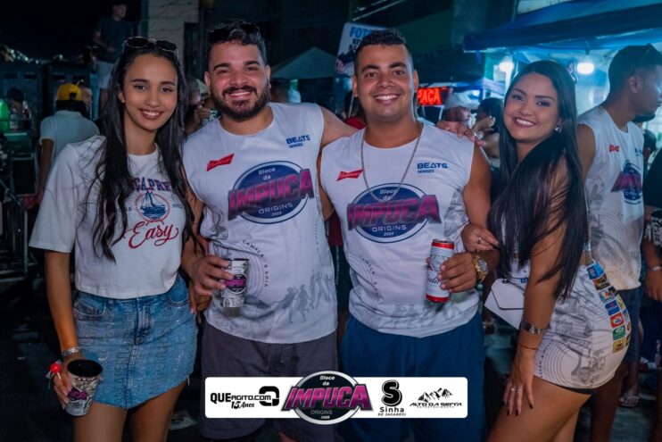 Bloco da Impuca completa 15 anos e arrasta multidão pelas ruas de Camacã 2029