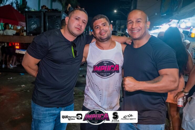 Bloco da Impuca completa 15 anos e arrasta multidão pelas ruas de Camacã 2032