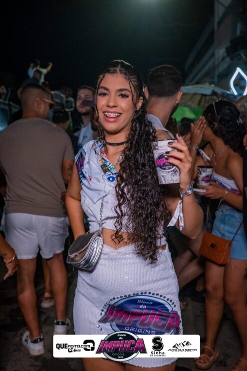 Bloco da Impuca completa 15 anos e arrasta multidão pelas ruas de Camacã 2036