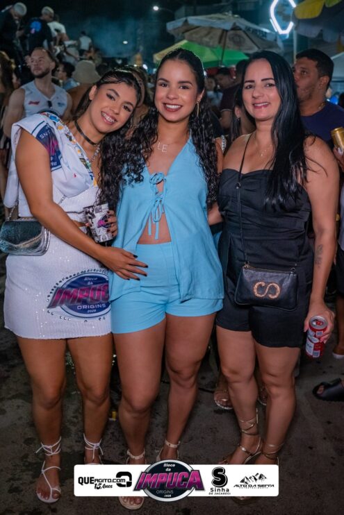 Bloco da Impuca completa 15 anos e arrasta multidão pelas ruas de Camacã 2056