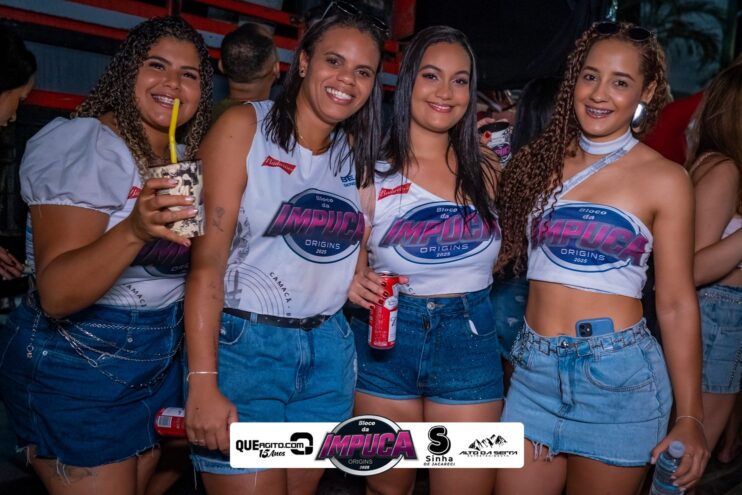 Bloco da Impuca completa 15 anos e arrasta multidão pelas ruas de Camacã 2059