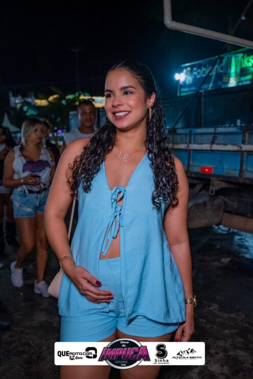 Bloco da Impuca completa 15 anos e arrasta multidão pelas ruas de Camacã 2065