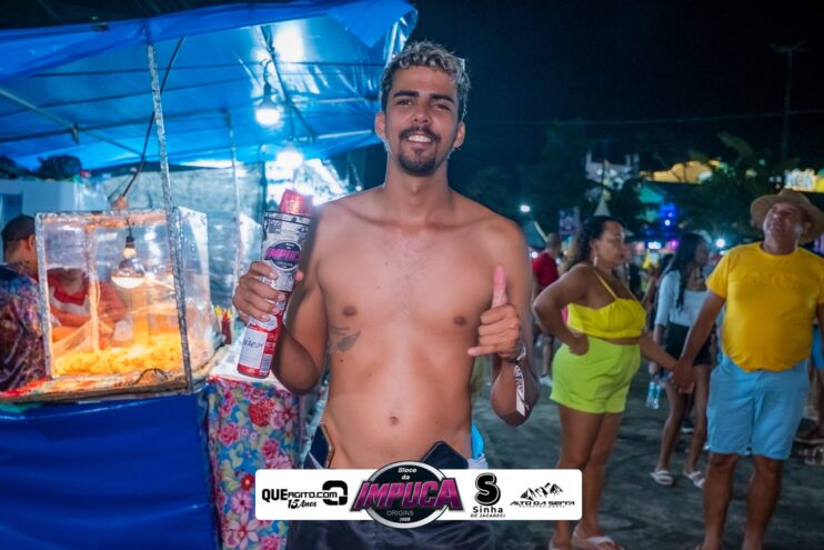 Bloco da Impuca completa 15 anos e arrasta multidão pelas ruas de Camacã 2085