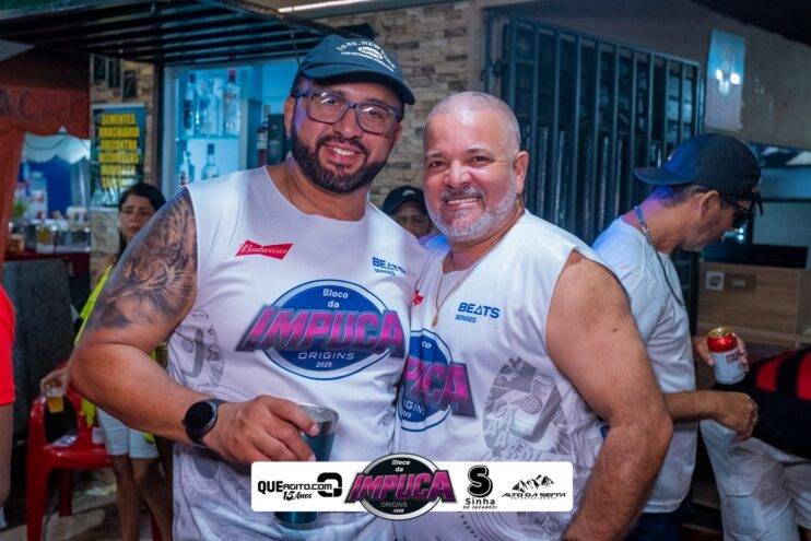 Bloco da Impuca completa 15 anos e arrasta multidão pelas ruas de Camacã 2087