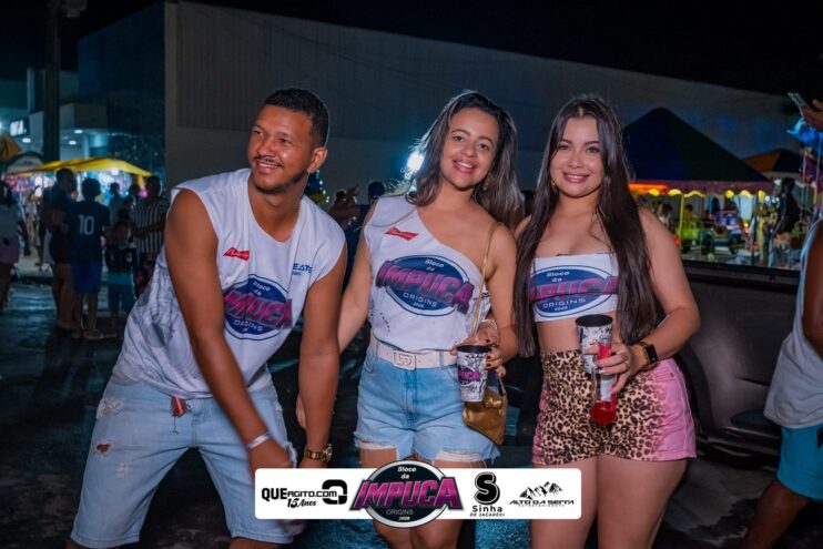 Bloco da Impuca completa 15 anos e arrasta multidão pelas ruas de Camacã 2102