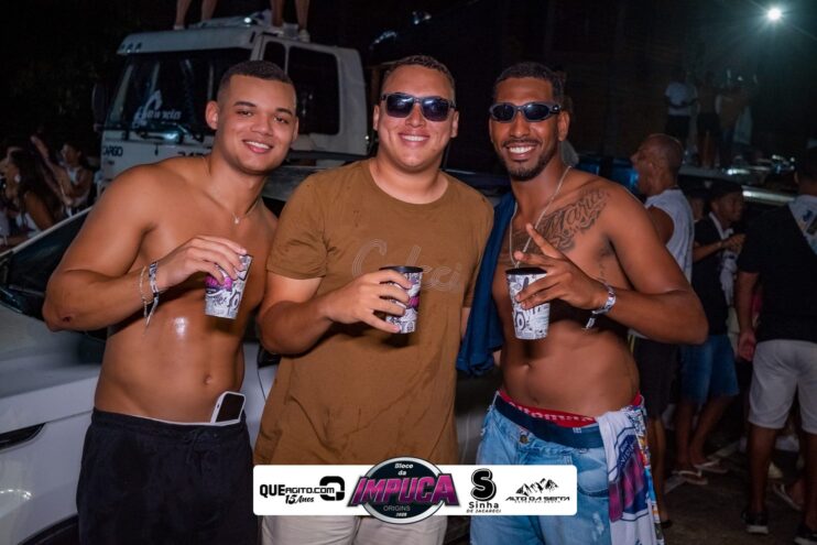 Bloco da Impuca completa 15 anos e arrasta multidão pelas ruas de Camacã 2114