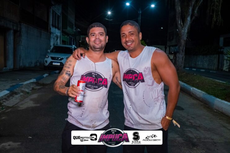 Bloco da Impuca completa 15 anos e arrasta multidão pelas ruas de Camacã 2131