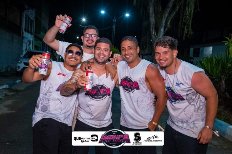 Bloco da Impuca completa 15 anos e arrasta multidão pelas ruas de Camacã 2135