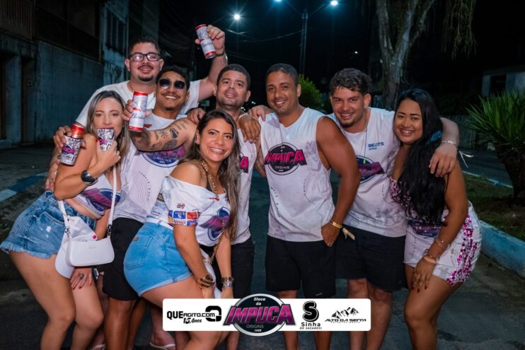 Bloco da Impuca completa 15 anos e arrasta multidão pelas ruas de Camacã 2138