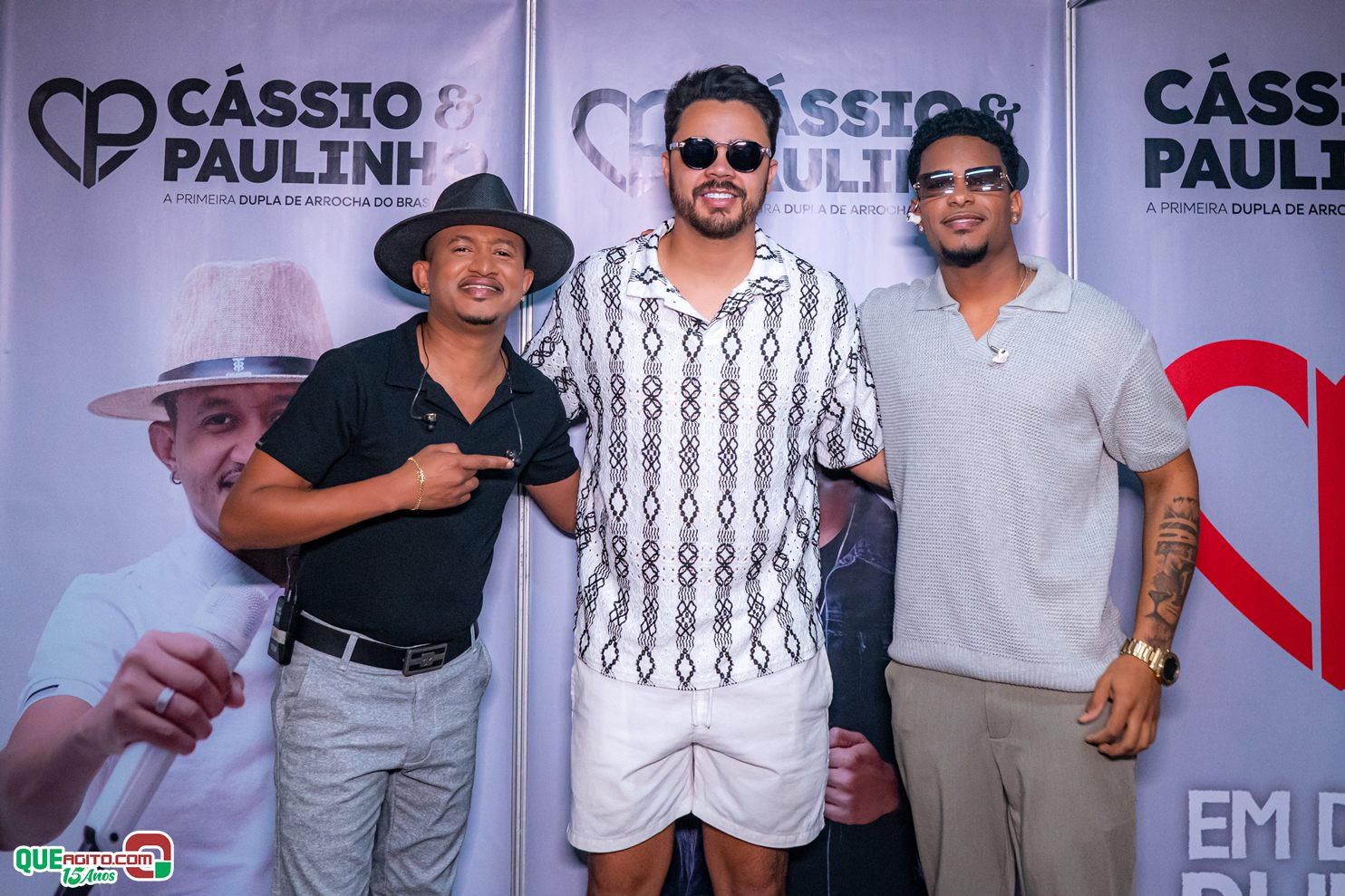 Cássio e Paulinho agitam praça de Itagimirim com gravação de audiovisual 23