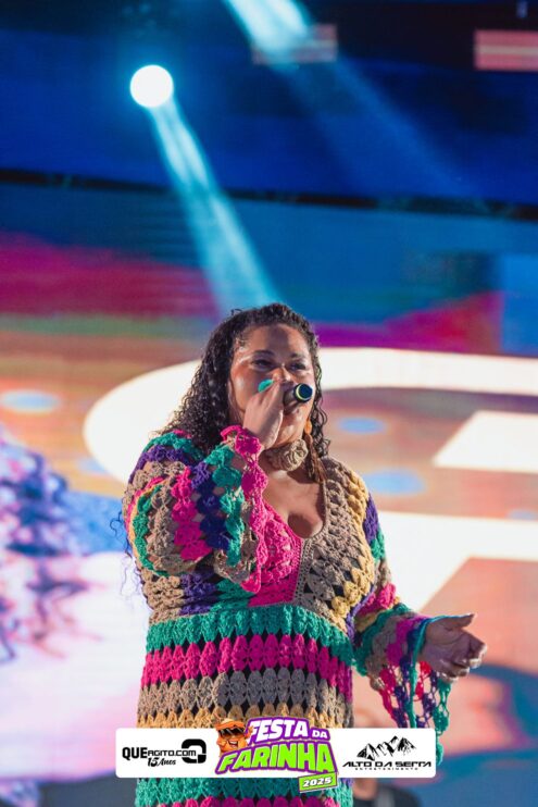 Simone Mendes abre a Festa da Farinha 2025 em Buerarema 39