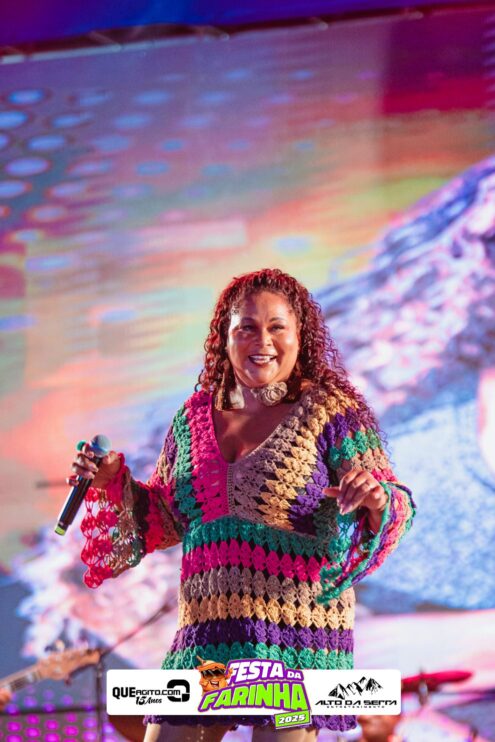 Simone Mendes abre a Festa da Farinha 2025 em Buerarema 44