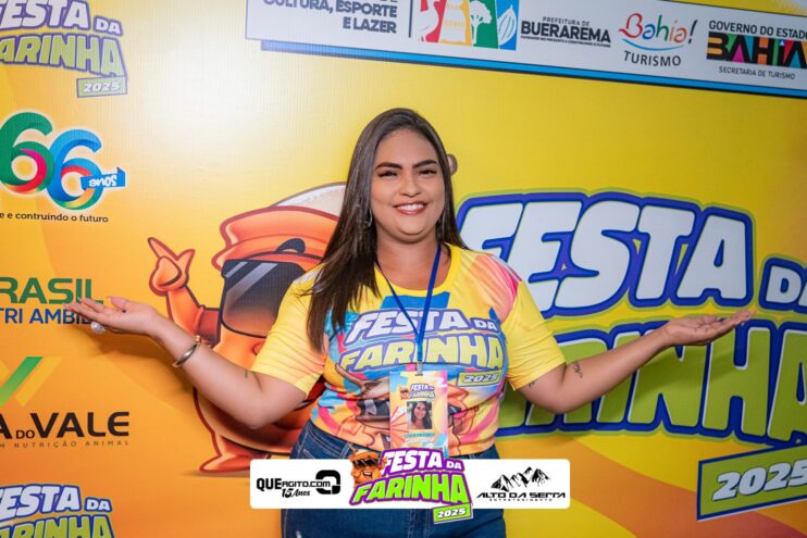 Simone Mendes abre a Festa da Farinha 2025 em Buerarema 55