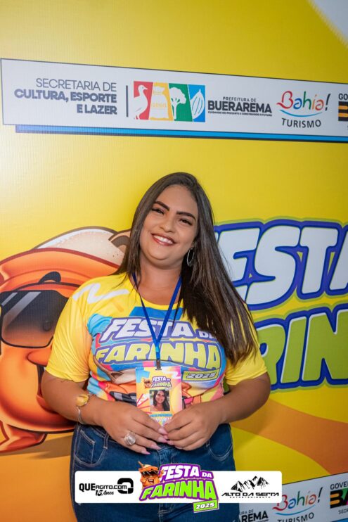 Simone Mendes abre a Festa da Farinha 2025 em Buerarema 56