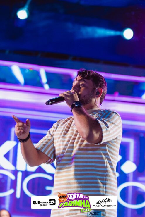 Simone Mendes abre a Festa da Farinha 2025 em Buerarema 88