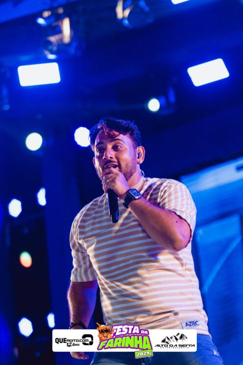 Simone Mendes abre a Festa da Farinha 2025 em Buerarema 98