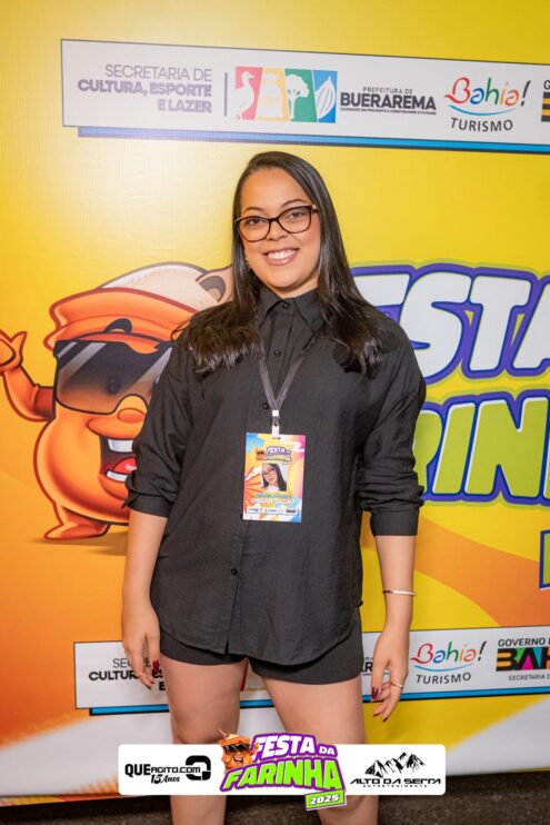 Simone Mendes abre a Festa da Farinha 2025 em Buerarema 113