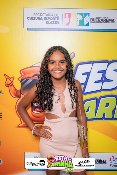 Simone Mendes abre a Festa da Farinha 2025 em Buerarema 115