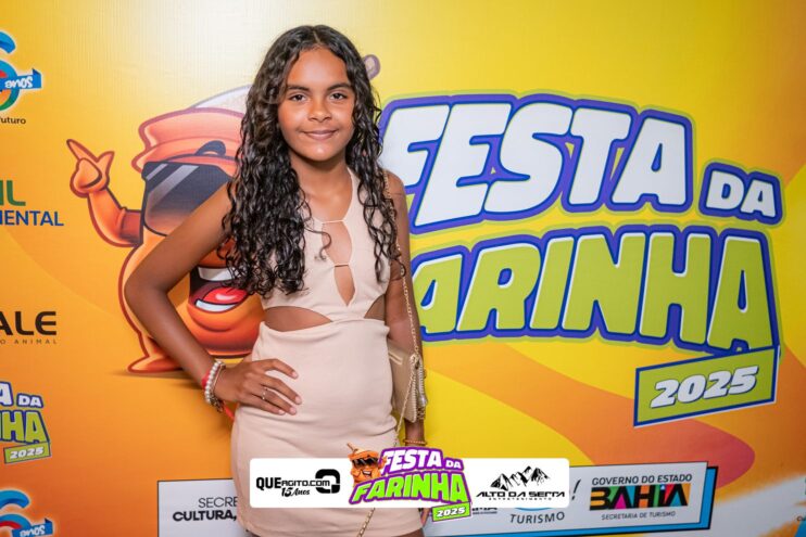 Simone Mendes abre a Festa da Farinha 2025 em Buerarema 116