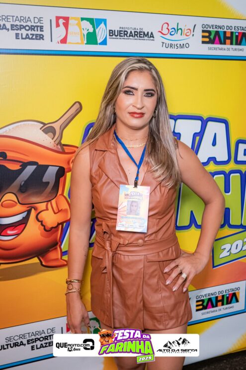 Simone Mendes abre a Festa da Farinha 2025 em Buerarema 119