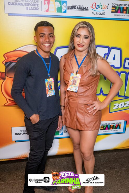 Simone Mendes abre a Festa da Farinha 2025 em Buerarema 123