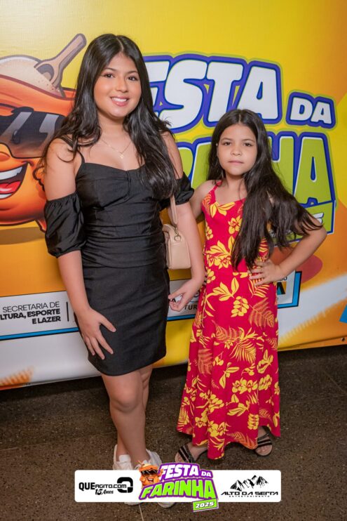 Simone Mendes abre a Festa da Farinha 2025 em Buerarema 128