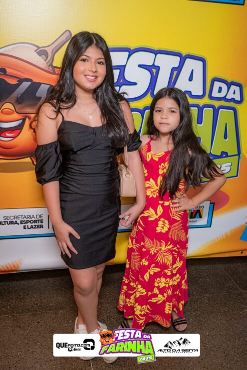 Simone Mendes abre a Festa da Farinha 2025 em Buerarema 129